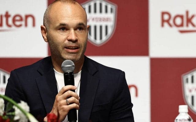 「キャリアをここで最後まで」神戸と契約延長のイニエスタがクラブへの愛を語る「色々な形で常に関わり続けていきたい」