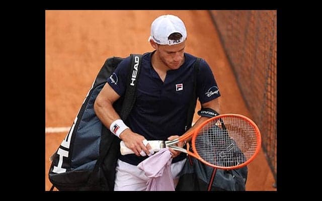 シュワルツマン 完敗で初戦敗退