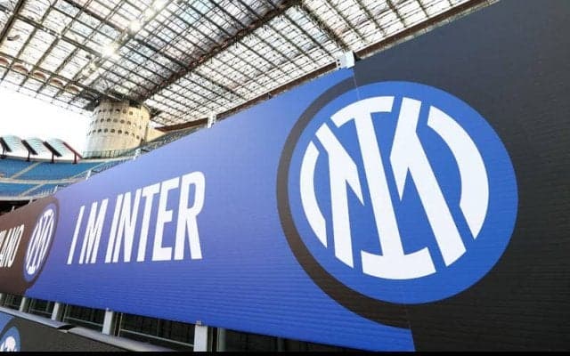 インテル、新エンブレムが入ったド派手な第4のユニフォームをローマ戦で着用へ