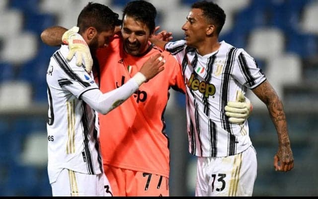 退団発表のブッフォンがPKストップ、C・ロナウド&ディバラのユーベ通算100Gで難敵サッスオーロ撃破《セリエA》