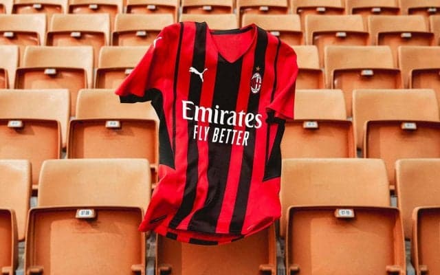 ミランが来季のホームユニフォームを発表！ストライプの幅が不揃いに