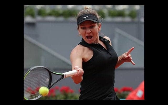  ハレプ 左足裂傷で途中棄権 