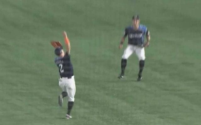 新キャッチコピーは「杉谷堅守」!?　“救世主”杉谷が冴えわたる打球反応で好守連発