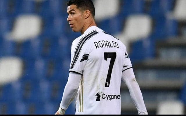 C・ロナウド、母の説得でスポルティング復帰も?!「またあのカラーを見たい」