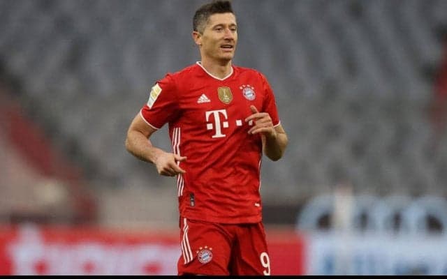 練習中断のレヴァンドフスキ、ケガは回避か