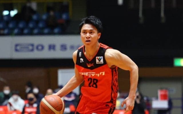 三遠ネオフェニックス、津屋一球との契約継続を発表「チームを勝たせられる選手に」