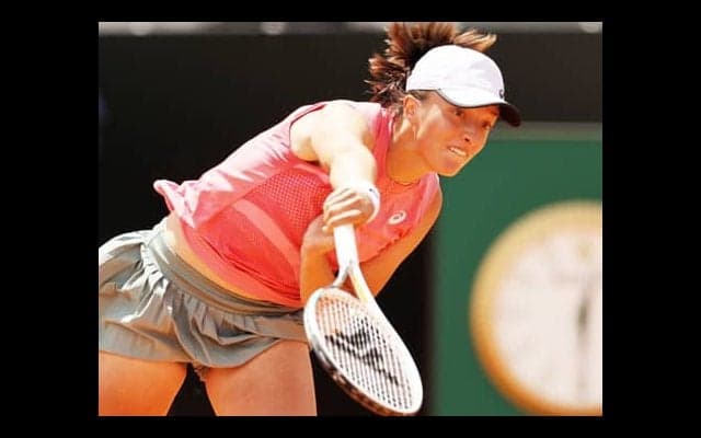 19歳シフィオンテクが決勝へ