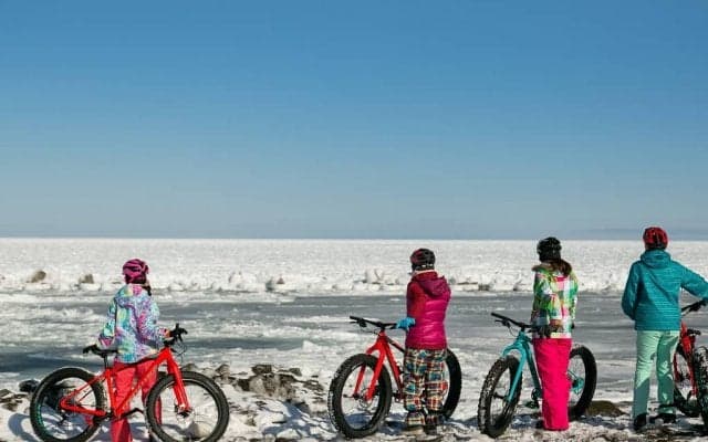 流氷を眺め、雪の上で遊ぶスノーライド（後編）