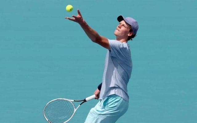 19歳で世界18位のテニス選手が同世代のメンタルヘルスについて語る