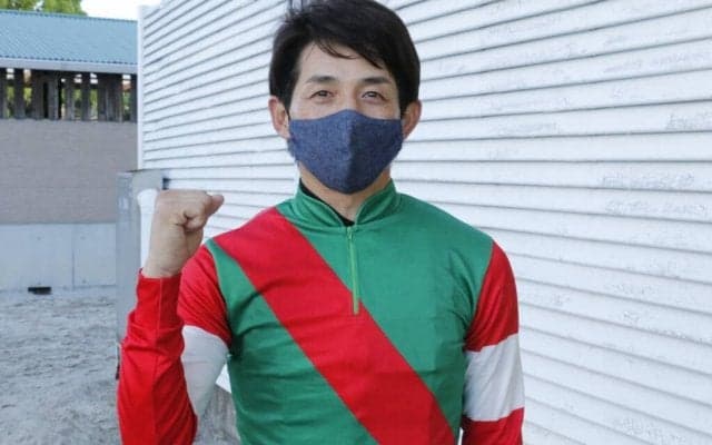 幸英明騎手 JRA通算1500勝達成！