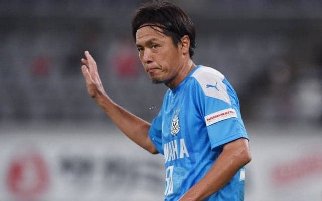 J2ストップ・ザ・新潟(2)「陰りナシ」!!「完璧ボレー」41歳・遠藤保仁がタクト、磐田も猛追！【戸塚啓のJ2のミカタ】