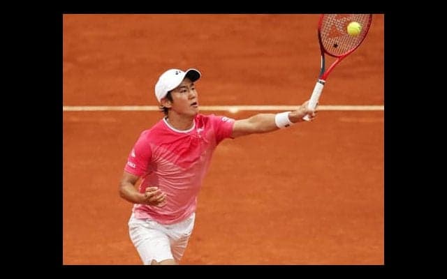  西岡良仁 2時間超え熱戦を制す 