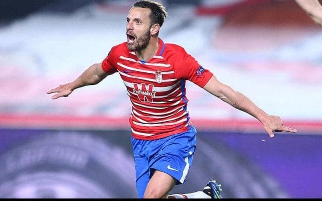グラナダ、チーム得点王の36歳FWソルダードと2022年まで契約延長！