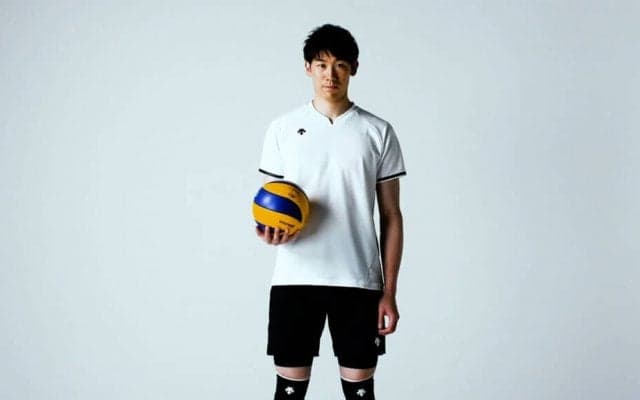 【デサントと石川祐希選手共同開発】5本指スーパーショートソックス開発秘話