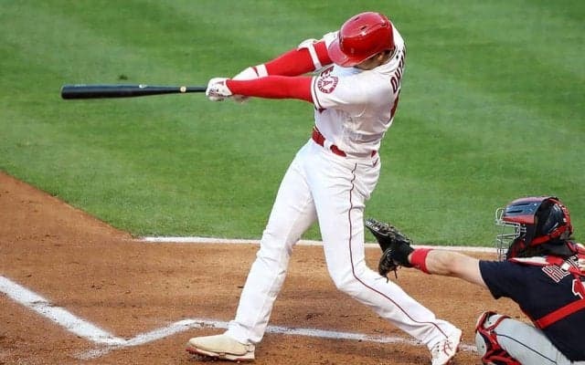 【MLB】大谷翔平は“548億円男”より凄い？　3戦連発にファン断言「北米最高のアスリート」