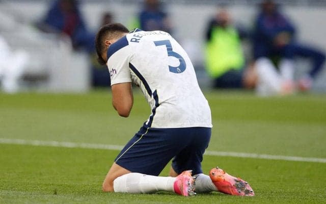 逆足クリアが綺麗なオウンゴールに…トッテナムDFのミスを海外メディアも揶揄「素晴らしいフィニッシュ…」