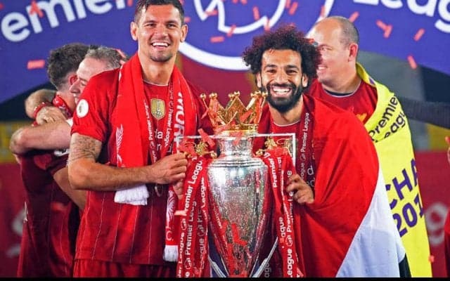 “親友”サラーの去就語るロブレン「フットボールでは何が起こるかわからない」