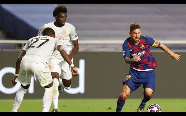 昨季リスボンでの2-8後にあったバイエルン快速SBとメッシのユニ交換秘話