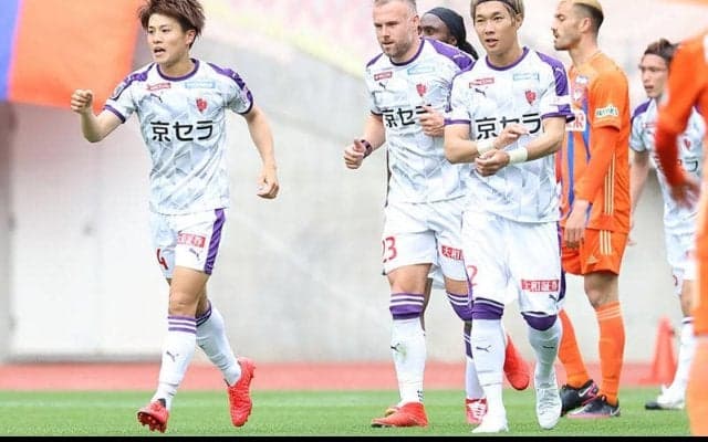 京都が新潟との直対制して奪首！ 北九州が大宮撃破で最下位脱出！【明治安田J2第15節】