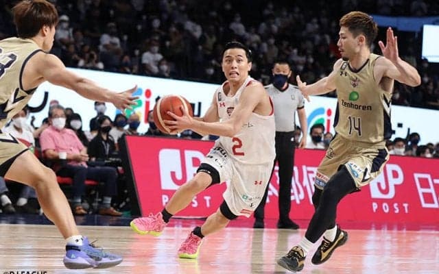 「結果を受け止めて、明日しっかり勝つこと。それに向けて準備をしたい」と千葉の富樫は最終戦を見据える