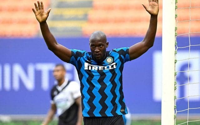 空振り→跳ね返りが体に当たってゴール…ルカクが珍ゴールも「ポジショニングの良さ」を主張