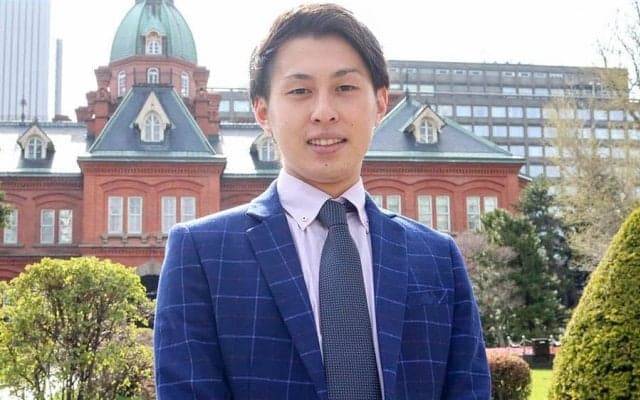 甲子園で賛否を巻き起こした超スローカーブ　小さな右腕の今と明かされる真実