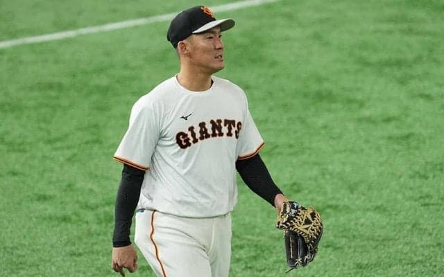 25日の公示　巨人が梶谷を抹消、石川を登録　ヤクルトは内川ら昇格