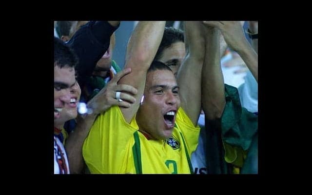 ロナウドは総資産350億円の実業家。栄光の2002年セレソンたちのいま