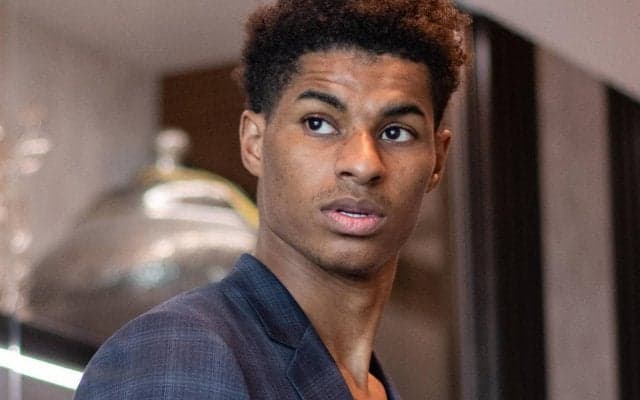 ユナイテッドの公式スーツ、EL決勝に向けてポール・スミスが新調！