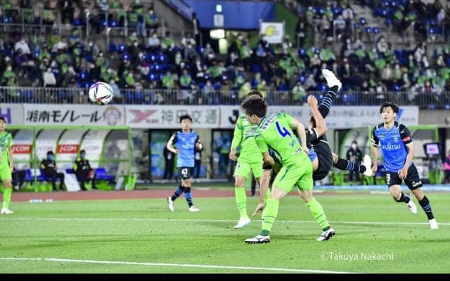 川崎、平塚で連勝止まる！(1)“らしくない45分”で「いつもと違っていたこと」