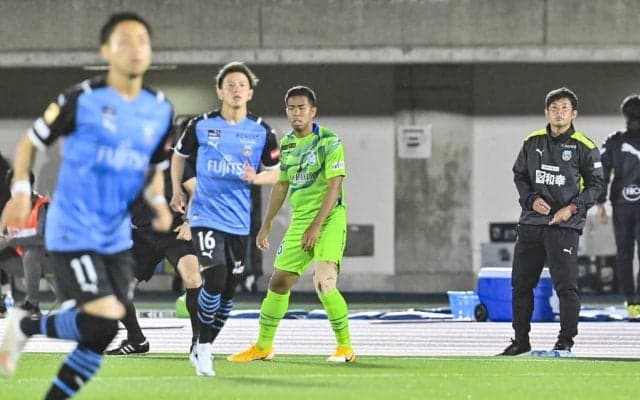 川崎、平塚で連勝止まる！(2)まさかの展開で鬼木達監督の異例行動