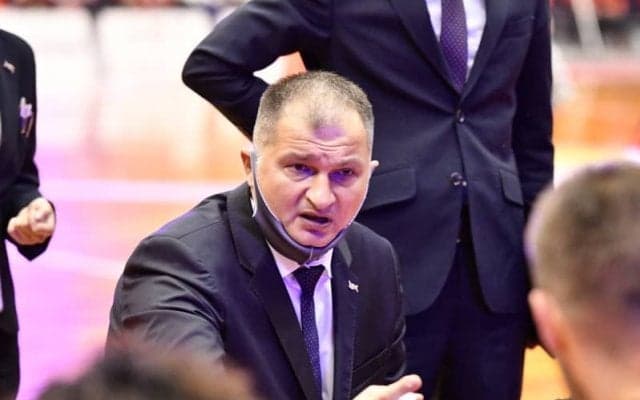 三遠がブラニスラフ・ヴィチェンティッチHCと契約継続「フェニックスであることの誇りを胸に」