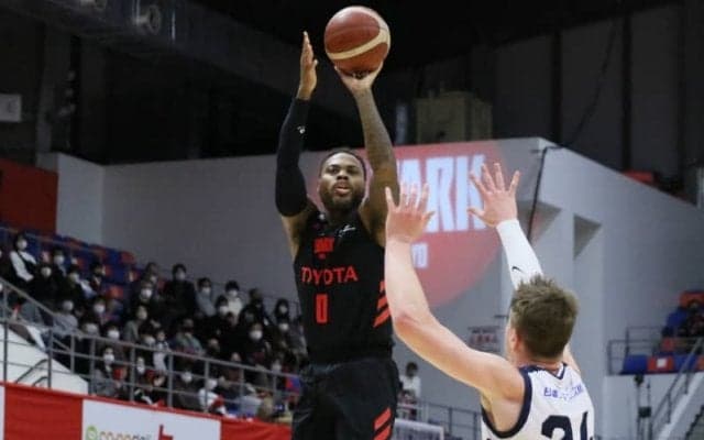 アルバルク東京、デション・トーマスとの契約満了を発表…引き続き交渉へ