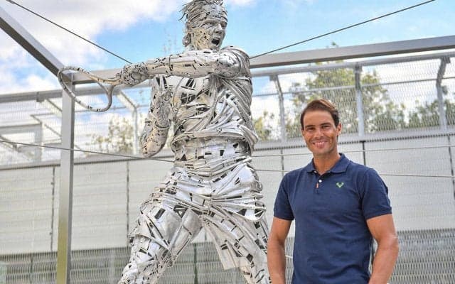 全仏オープン13冠ナダルがステンレス像に！　セレモニーが行われる[全仏オープン]