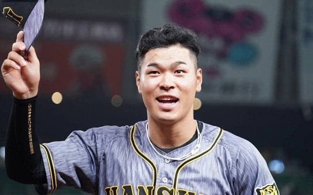 阪神ドラ1佐藤輝、球団新人初の1試合3本塁打！　ももクロ聖地で「打てて良かった」