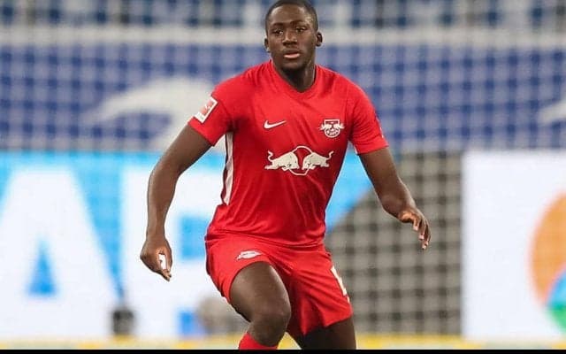 リバプールがコナテ獲得合意を発表！ 「この新章を始めるのが楽しみ」