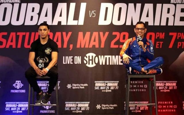 ドネアVSウーバーリ、ともに計量クリア　“吼えた”38歳の肉体に海外興奮「理想的だ」