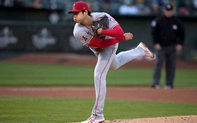 「ルール違反」「消えていく」　大谷翔平、視界から消えた“魔球”にMLB公式称賛