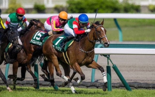 【葵S】13番人気 レイハリアが勝利で波乱