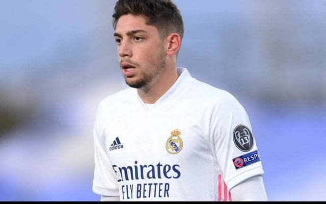 退任ジダンに感謝語るバルベルデ「父親のような愛情をいつも注いでくれた」