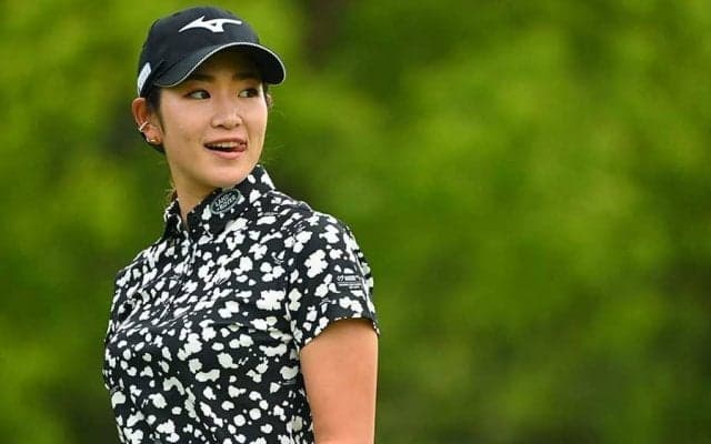 原英莉花「盛りすぎすみません」　“真剣な自撮り”に反響「急なアップにドキッと」