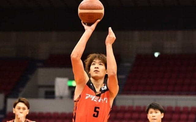 秋田がスティール王の川嶋勇人との契約合意を発表「勝利のために全肉体を捧げたい」