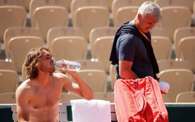 ビッグ3の山を逃れたチチパス、サプライズを狙う