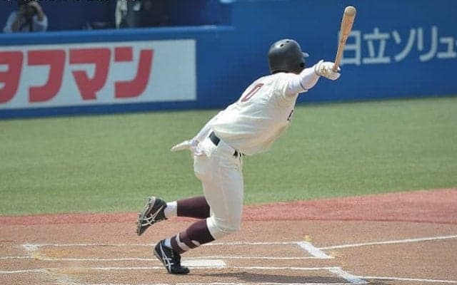 見せつけた４年生の執念！投打奮闘し宿敵撃破／慶大２回戦