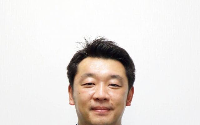 堺　千葉進也GM兼強化部長が監督就任