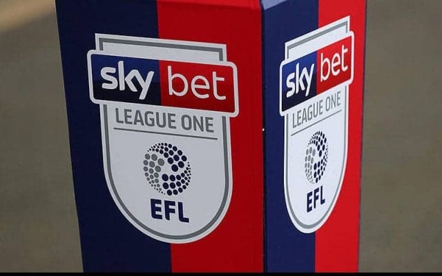 プーマがEFLの公式試合球サプライヤーに！プレミアリーグはナイキと契約中