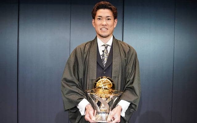 MVPの金丸がメディア対応「いろいろな人の支えがあって受賞できた」