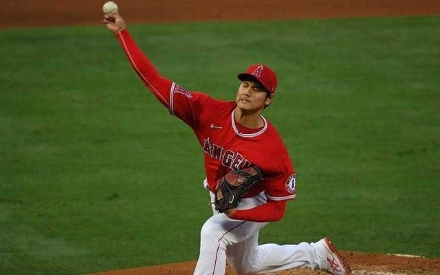【MLB】大谷翔平の巨大さ際立つ　女子銅メダリストの“凸凹2ショット”が反響拡大「デカ！」