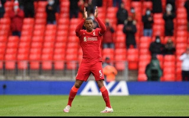 ワイナルドゥム、一転してPSG行きが決定的に！ バルサの2倍以上の給与を提示