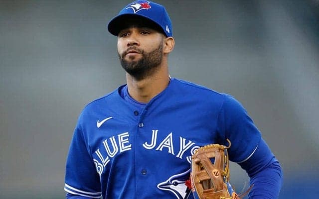 【MLB】左翼後方からダイレクト…　ボールがグングン伸びる衝撃レーザーに「鳥肌が止まらない」